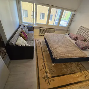 Centric Cozy Entire In Kallio, Apartment